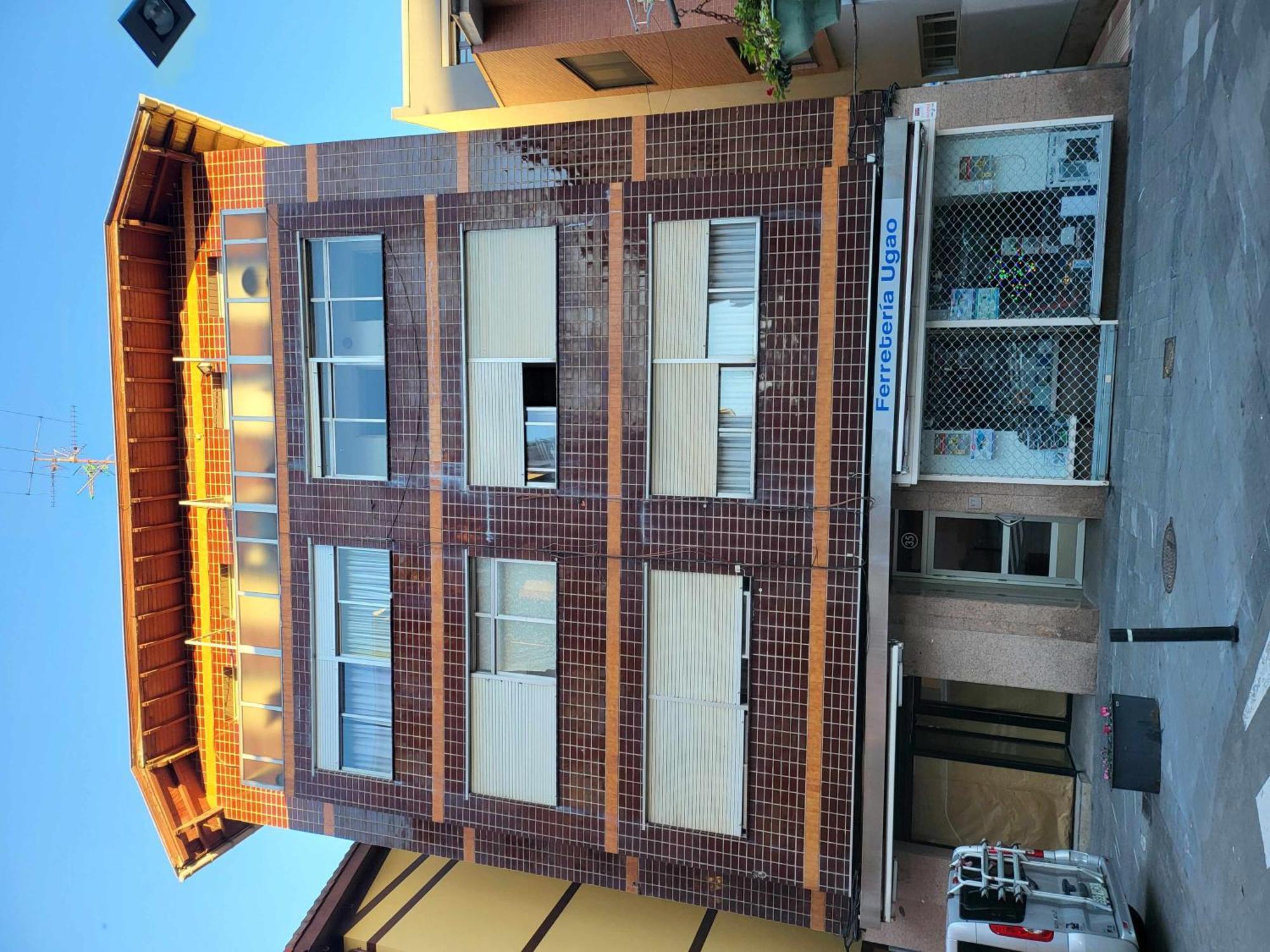 Piso Rio Nervion 15 Minutos Bilbao Appartement Ugao-Miraballes Buitenkant foto